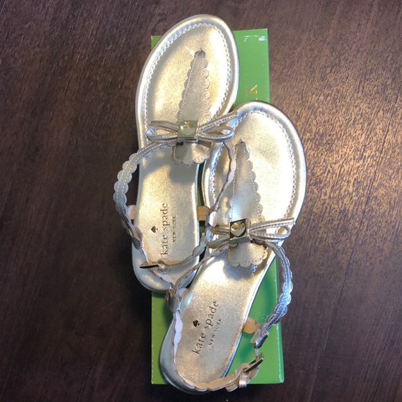 FINAL💵NWB Kate Spade bow gold flats, 7.5 - Picture 1 of 5